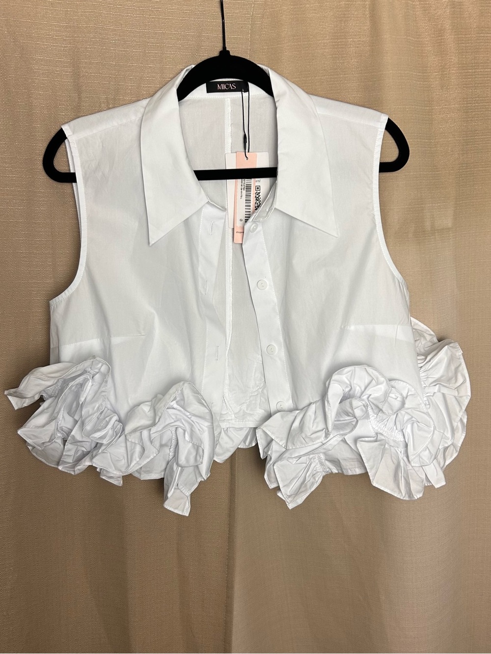 Micas Button Ruffle Ruched Tank Top NWT - Picture 3 of 7